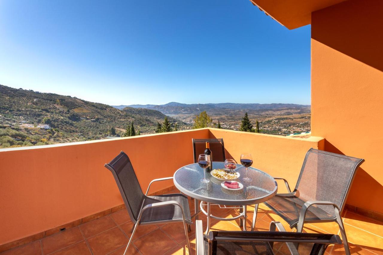 Apartamentos Sierra Tejeda Alcaucin Exterior photo