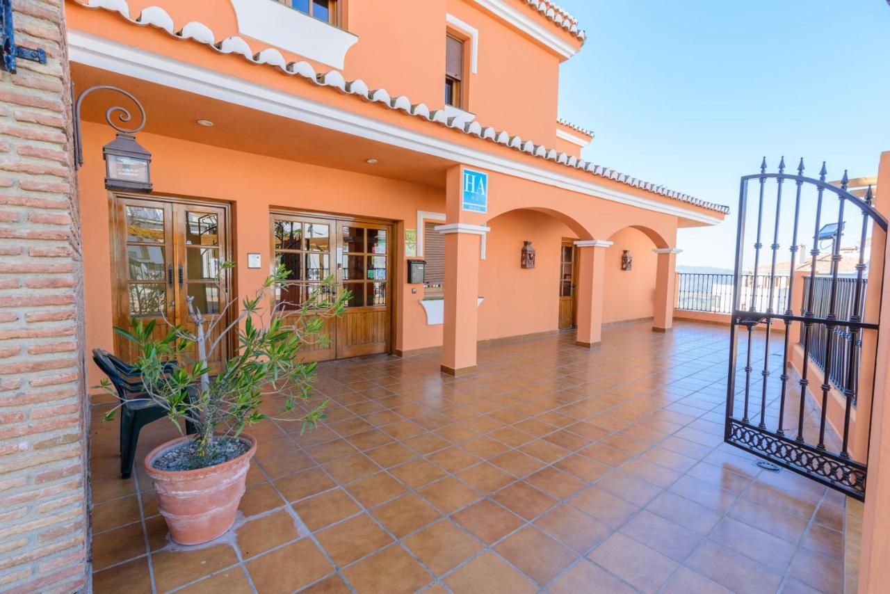 Apartamentos Sierra Tejeda Alcaucin Exterior photo
