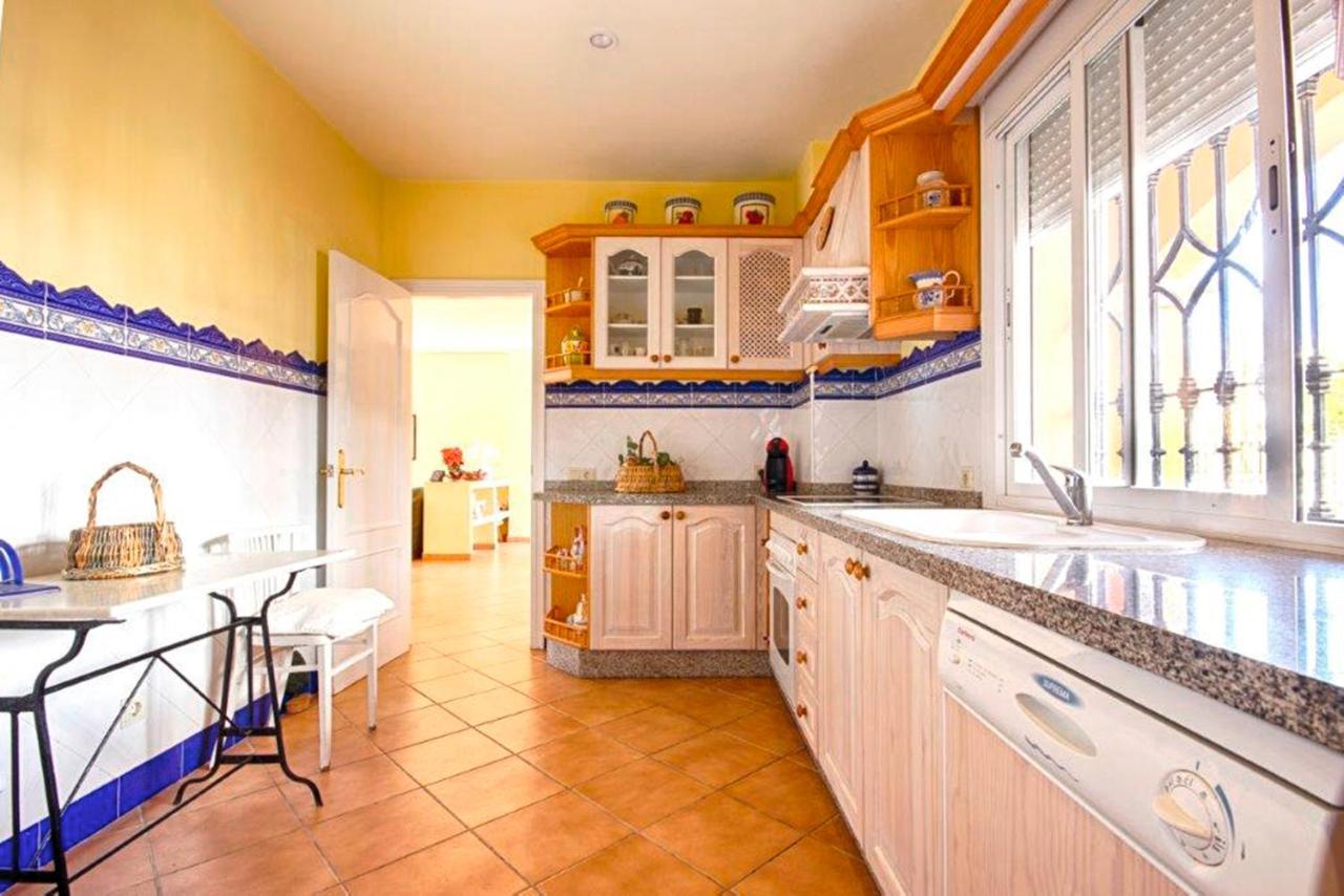 Apartamentos Sierra Tejeda Alcaucin Exterior photo